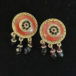 Vintage Medallion‎ Dangle Garnet Clip Earrings